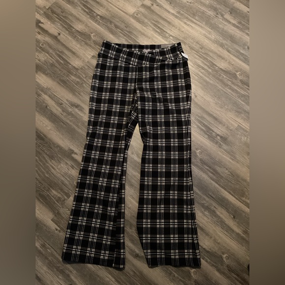 Maurices Pants - NWT Maurices  Plaid Flare Crepe Pants